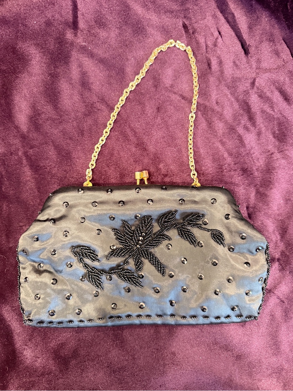 VINTAGE 1950s 1960s BLACK SATIN HAND BEADED FLORAL EVENING CLUTCH PURSE